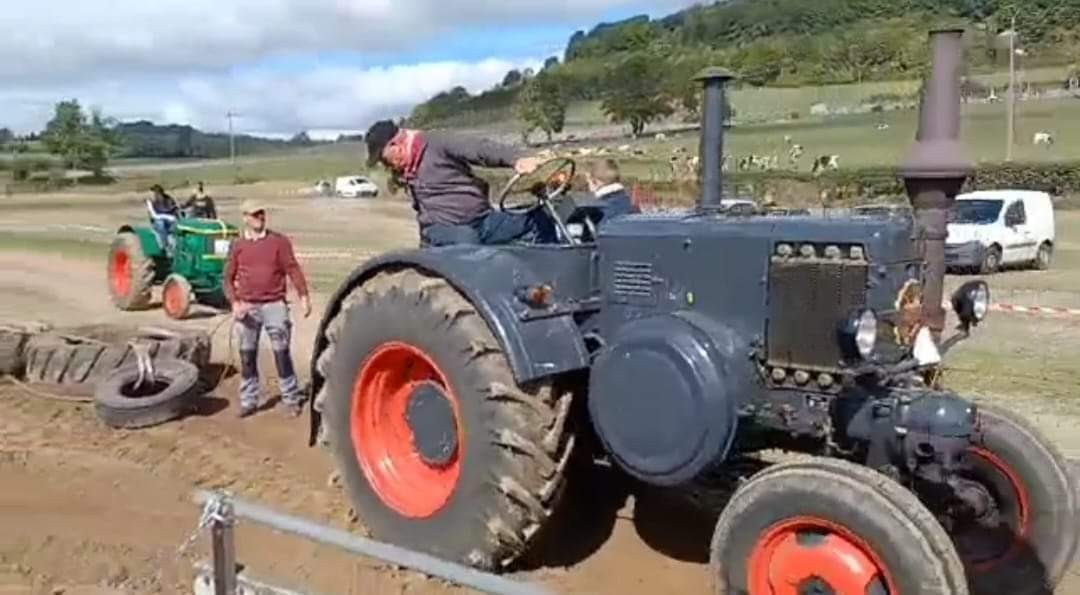 Exposition tracteurs