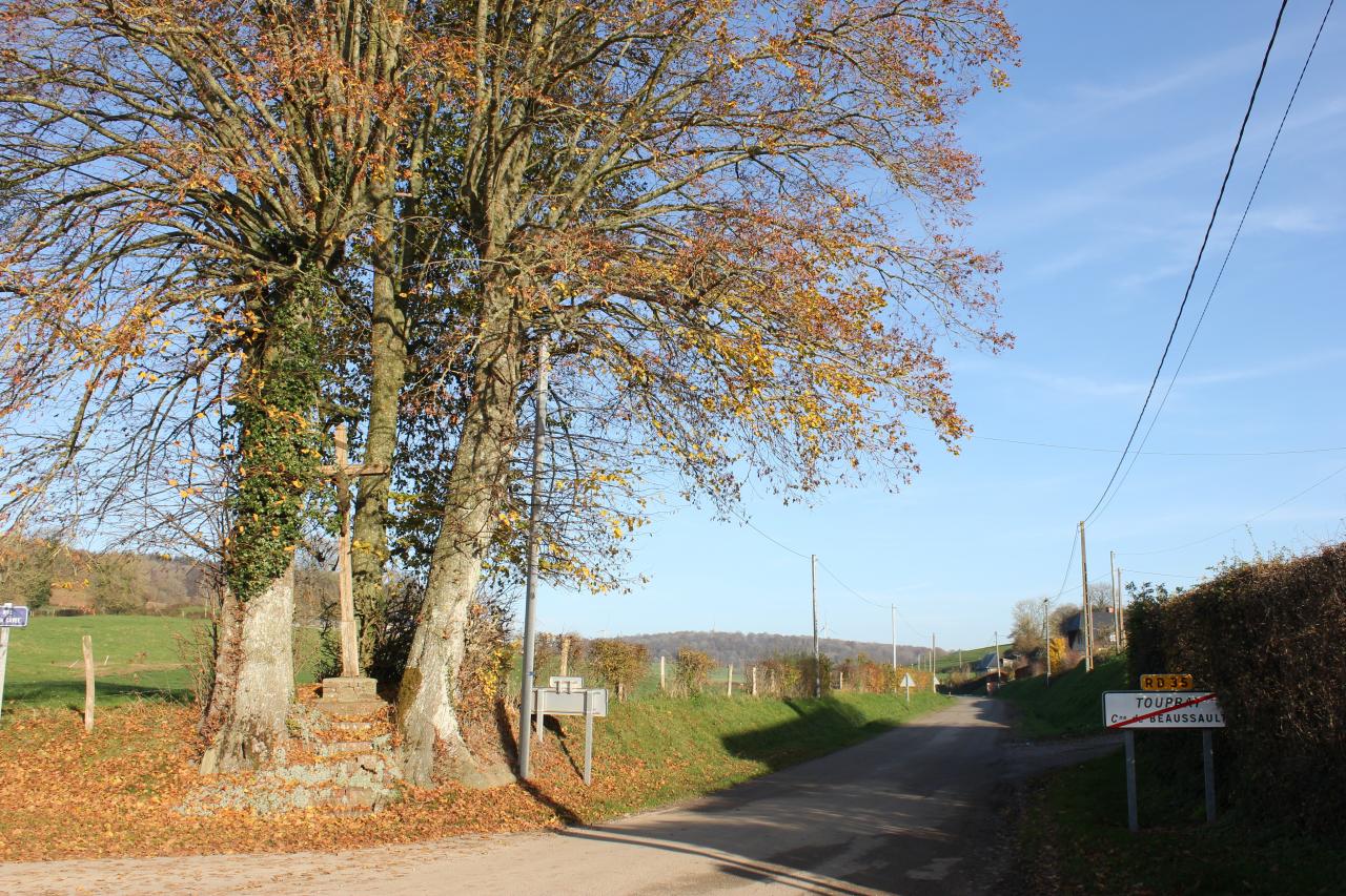 Toupray - le calvaire