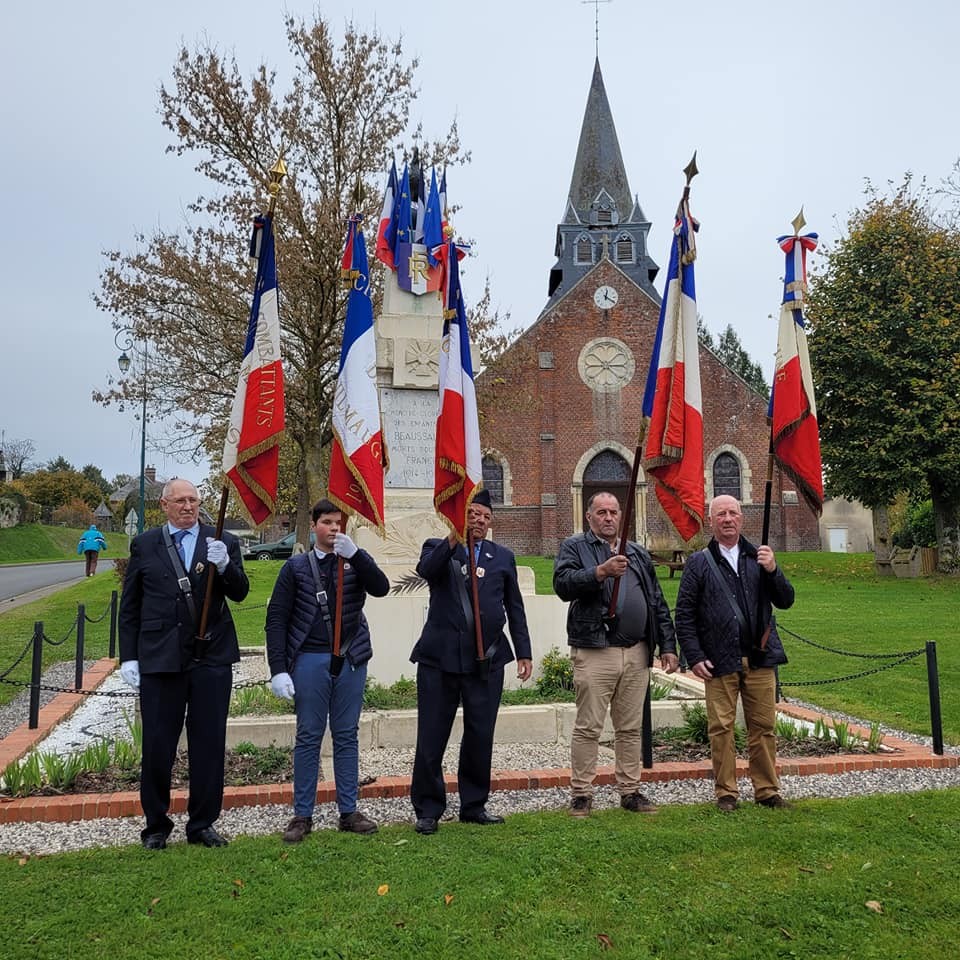 Les portes drapeaux 1